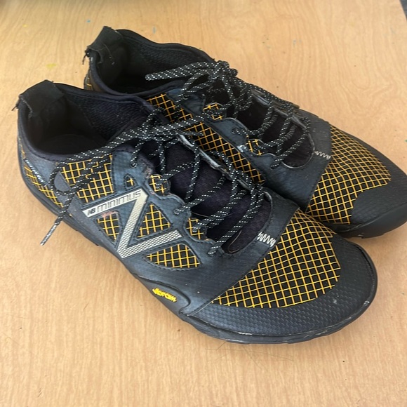 New Balance Other - Mens New Balance MT20OB Black/Orange Minimus Trail Running Shoes! Size 10.5
